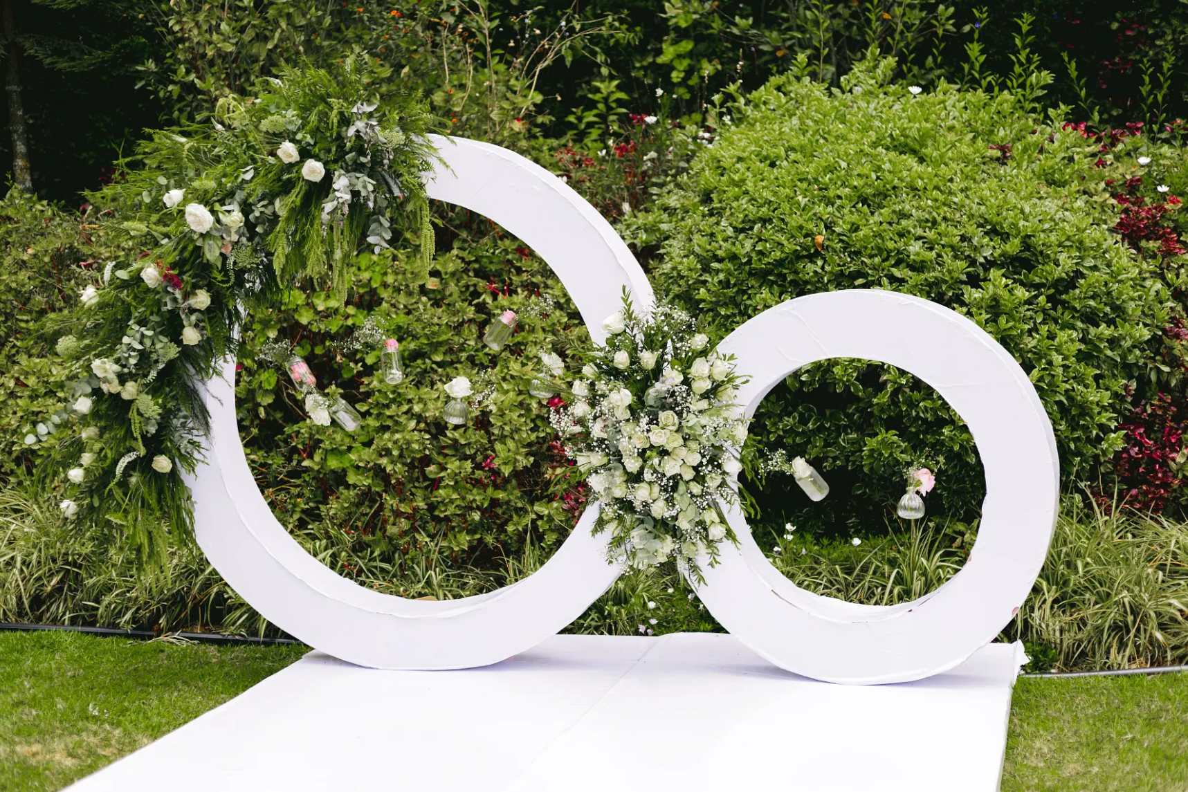 Floating candle centrepiece