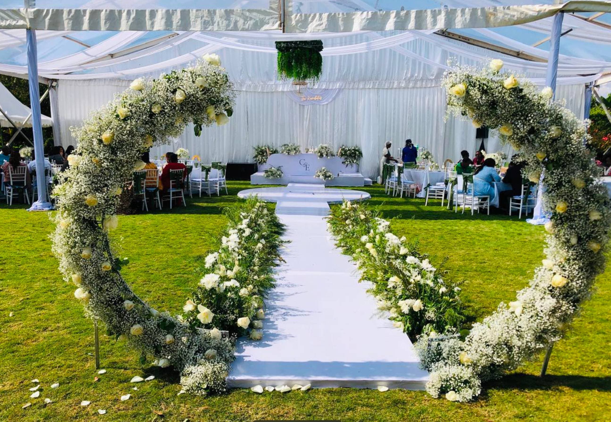 Gold geometric arch with florals